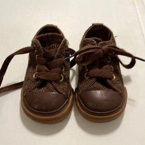 Baby converse